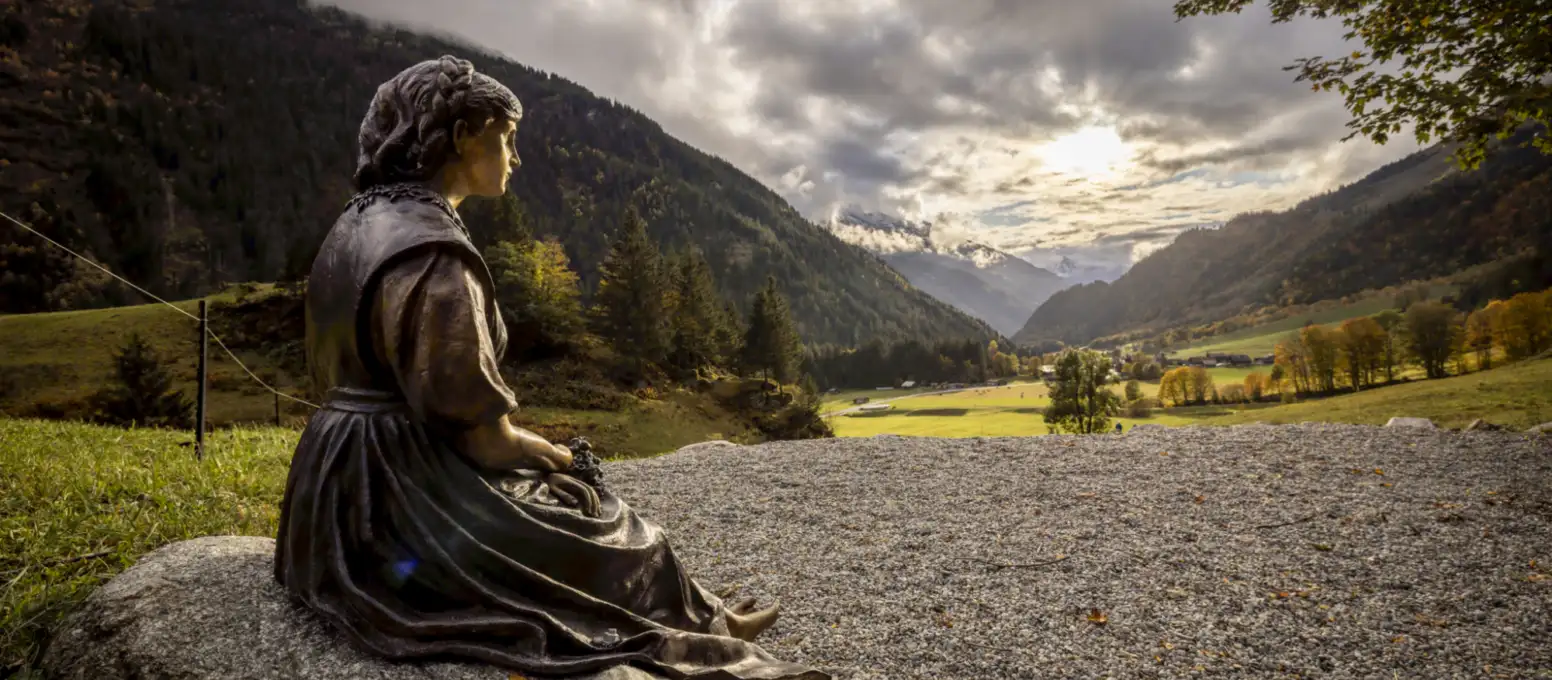 Statue Rosa Tännler