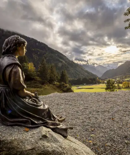 Statue Rosa Tännler